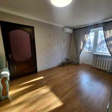 Оренда 2 кімнатної  квартири біля Любави.