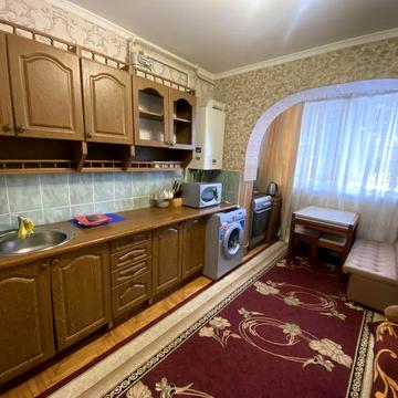 Оренда 1 кімнатної квартири по вул. Івасюка 26