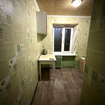 Сдаю хорошую однокомнатную квартиру ( ул.Космонавтов-108).