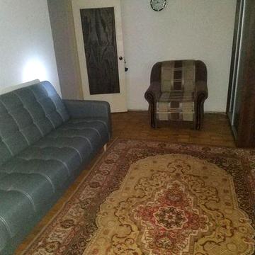 Сдаётся 1 комнатная квартира ст.метро Черниговская,Лесная