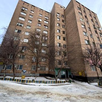 Продам гостинку.Залютино