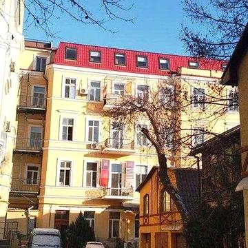 Квартира на Жуковского в "Доме Бабеля"