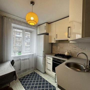 Двухкомнатная квартира по улице Варненская/ Генерала Петрова.