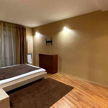 Продается двухкомнатная квартира на Французском бульваре.