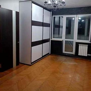 Продам 1 кімнатну квартиру Нові Будинки.