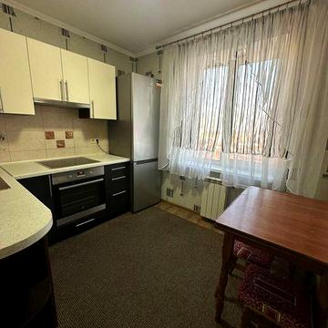 Продам 1-но кімнатну квартиру по вул.Грушевського