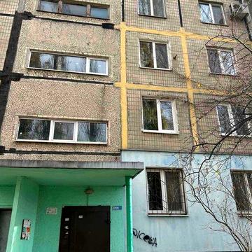 Продам  2-комн. квартиру-начало пр. Слабожанского! Возможно-сертификат