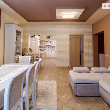 Продаж 5к Дім Івасюка вулиця