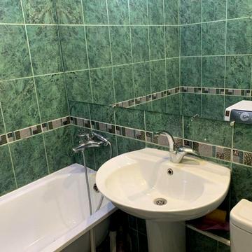 Продам 2 ком кварт ост. Гагарина р-н Байда  Центр города ЖК ОСББ