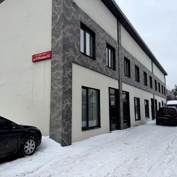 ТаунХаус з Центральними Комунікаціями