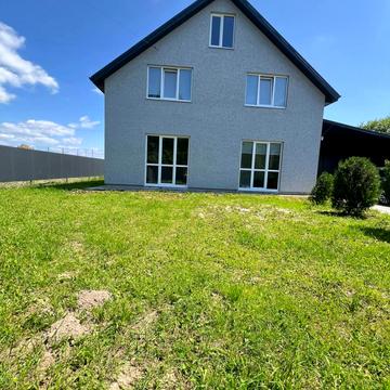 Левицького, 6