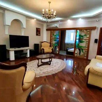 Оренда Центр Видова Новобуд 130м2 + паркінг Миронова 30