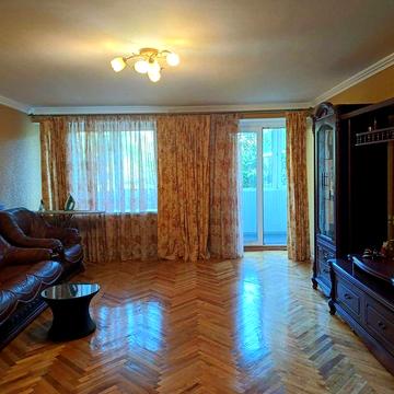 Продам 2-ну квартиру на Паньківській 19, спецпроект.