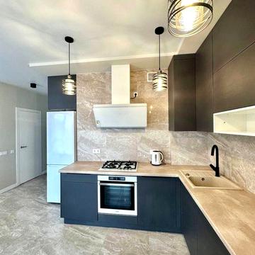 Оренда квартири студії вул. Зелена жк Там там