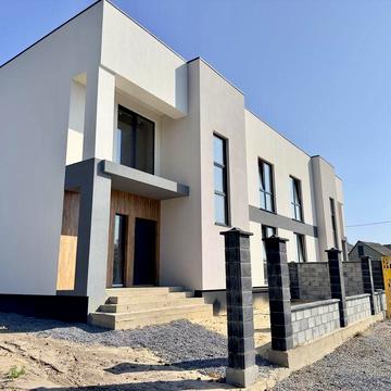 Є-оселя! Продаж котеджу з комунікаціями на ділянці 4,5 сот