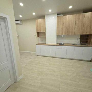 Продам 1-комнатную квартиру с ремонтом в ЖК Аполлон в Центре Одессы