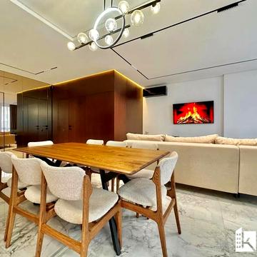 Героїв Миколаєва вул., 1