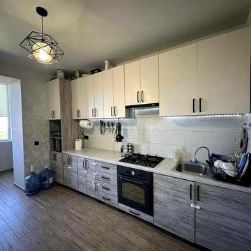 Продаж 2 кімнатної квартири з ремонтом