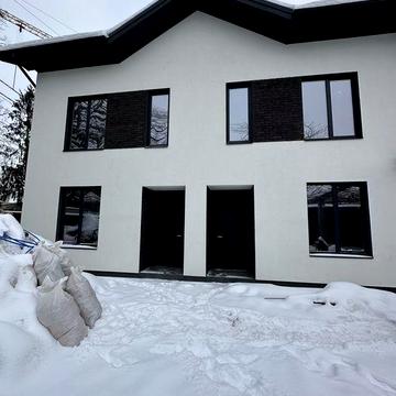 Таунхаус біля парку Дубки в місті Ірпінь