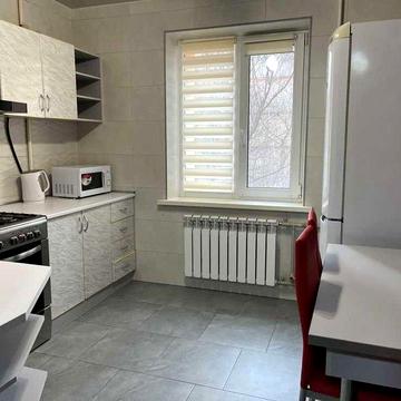 1к на Сади - 2, 3/9, 35 кв/м, з ремонтом І КОД 42657