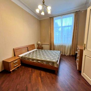 Оренда 2-кімнатної квартири вул.Єфремова