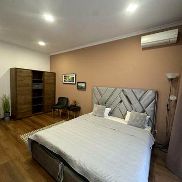 New! 2к (50м2), вул. Дегтярна 9, Воздвиженка, Поділ, відеоогляд!