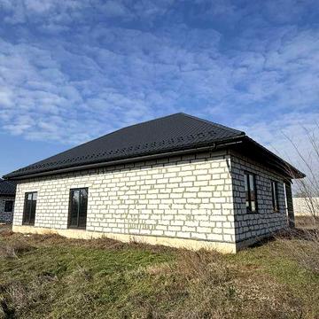 Продається  будинок