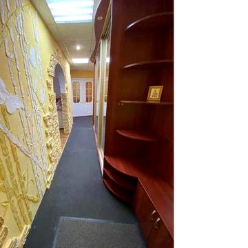 4-х. кім. кв. на Леваді, середній поверх