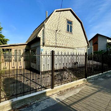 Дача в кооперативі «Зоря». Пічне і газове опалення.