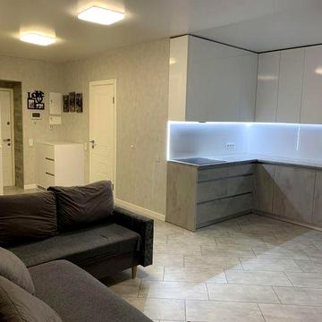 Две квартиры на одной площадке Новострой ,центр ,закрыт двор ,СКВАЖИНА ЖК Премьер Хаус