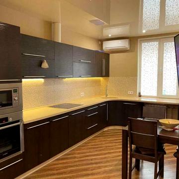 Ювілейний просп. (), 67б