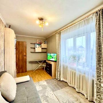 Продам 2к квартиру пр.Александра Поля 82