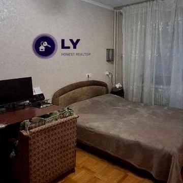 Продам 4к квартиру на бульварі Слави