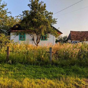 Продаж або обмін на авто будинку рядом з переходом через держкордон