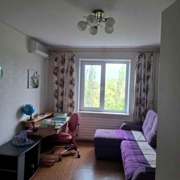 Эксклюзивно!Продам 3х Красный Камень срочно!