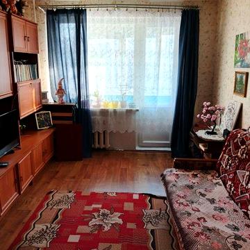 Гарненька 1на Брежнєвка на 3му поверсі по вулиці Доценка!!!