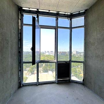 Продам евродвушку в ЖК Олимпийский на пр-те Шевченко, вид на парк ЖК Олимпийский