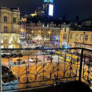 Продам 3к115м2 ремонт видова Бессарабська площа Хрещатик