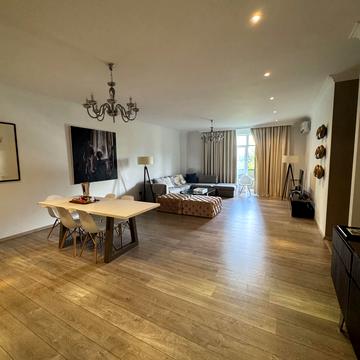 Олеся Гончара вул., 35