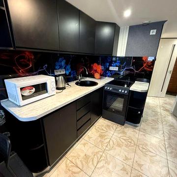 Еловый дворик , Лозовская 5, гостинка