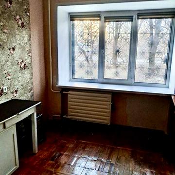 Продаётся 1 ком . кв . ул .Узбекистанская  на Осипке!