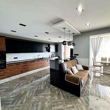 Сучасний ПЕНТХАУС  біля ТЦ Депот, завжди ТЕПЛО, газова плита!