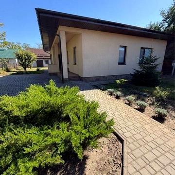 Продаж будинку 115м2 біля річки з терасою та каміном, Підгороднє