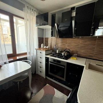 Продаю гарну 1 кімнатну квартиру