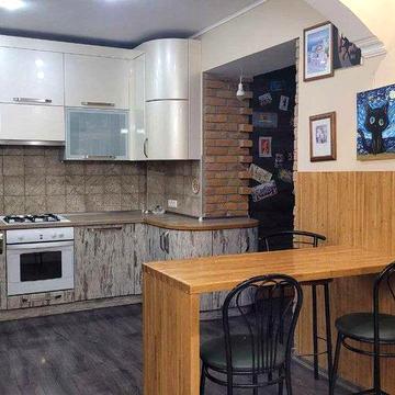 Квартира в оренду (Центр міста) Площа