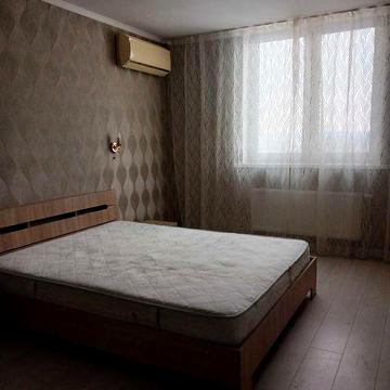 Оренда 1к квартири Крушельницька 15Б метро Харківська