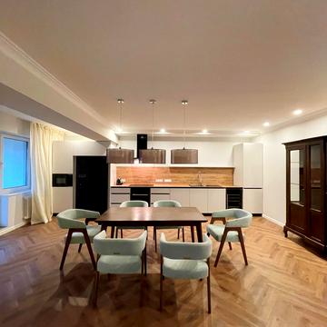 Нижній Вал вул., 27-29