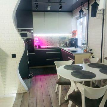 Простора 4к з дизайнерським ремонтом з АГО на Пацаєва(Ваніль)