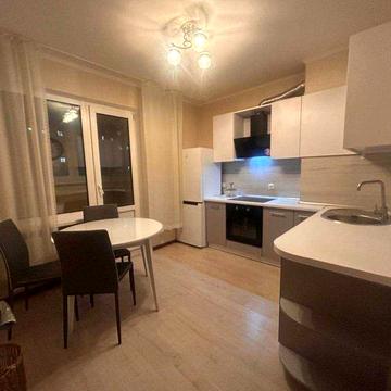 Генератор, Оренда 1к, 14ий поверх в ЖК Навігатор, пров.Балтійський 1