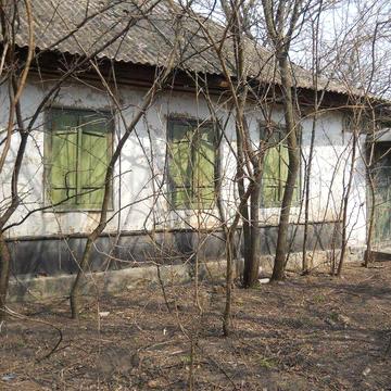 Старенька хата в селі Тіньки продам .
